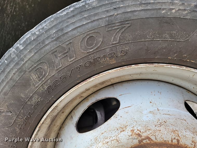 image for item JE9284 2008 Sterling 5500  Crew Cab utility / service truck