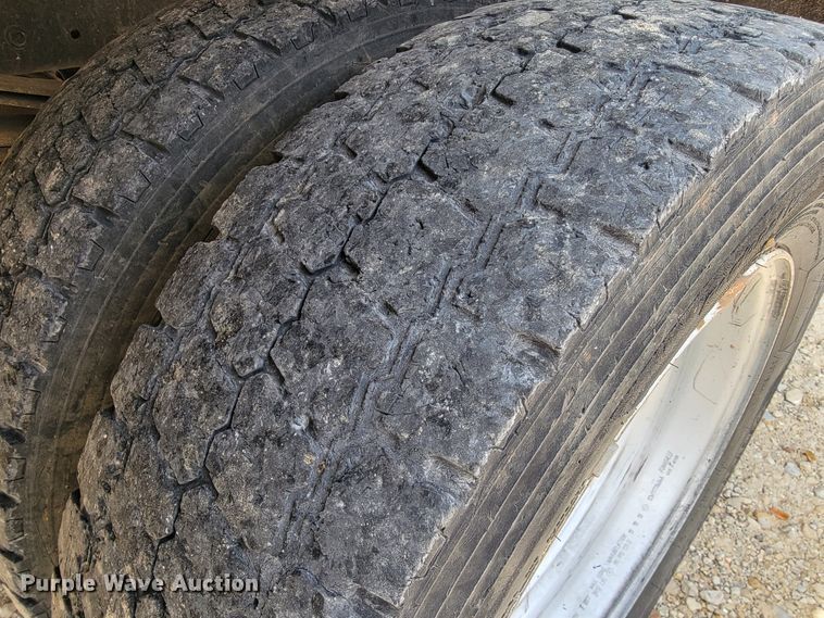 image for item JE9284 2008 Sterling 5500  Crew Cab utility / service truck