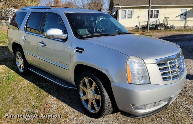 image for item JE9288 2010 Cadillac Escalade  SUV