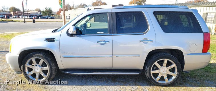 image for item JE9288 2010 Cadillac Escalade  SUV