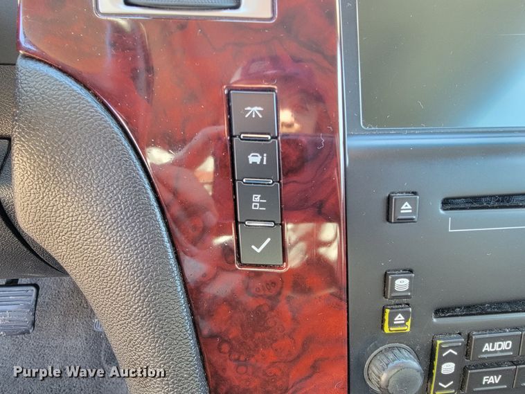 image for item JE9288 2010 Cadillac Escalade  SUV