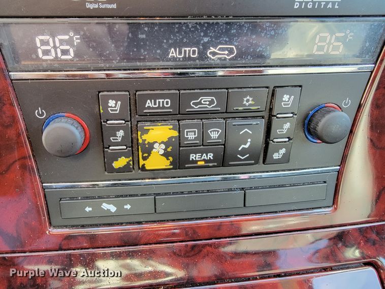 image for item JE9288 2010 Cadillac Escalade  SUV