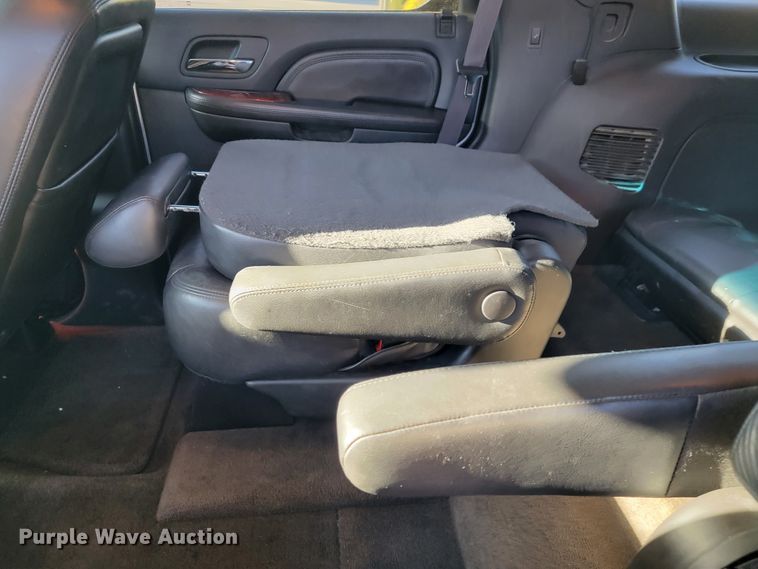 image for item JE9288 2010 Cadillac Escalade  SUV