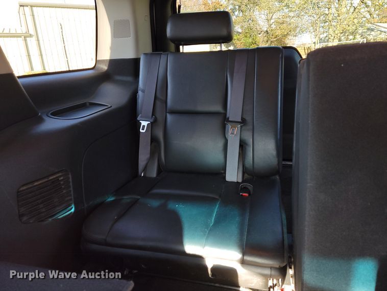 image for item JE9288 2010 Cadillac Escalade  SUV