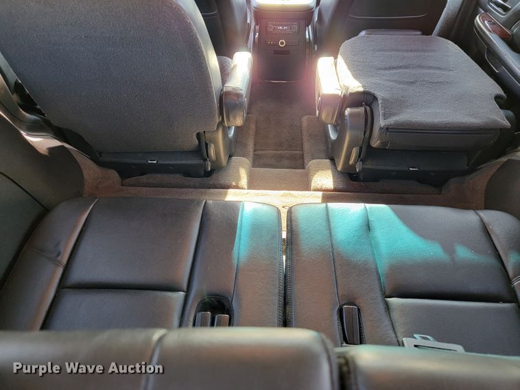 image for item JE9288 2010 Cadillac Escalade  SUV