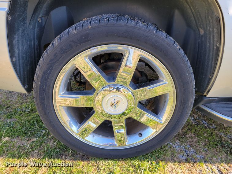 image for item JE9288 2010 Cadillac Escalade  SUV