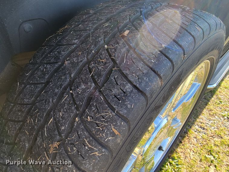 image for item JE9288 2010 Cadillac Escalade  SUV