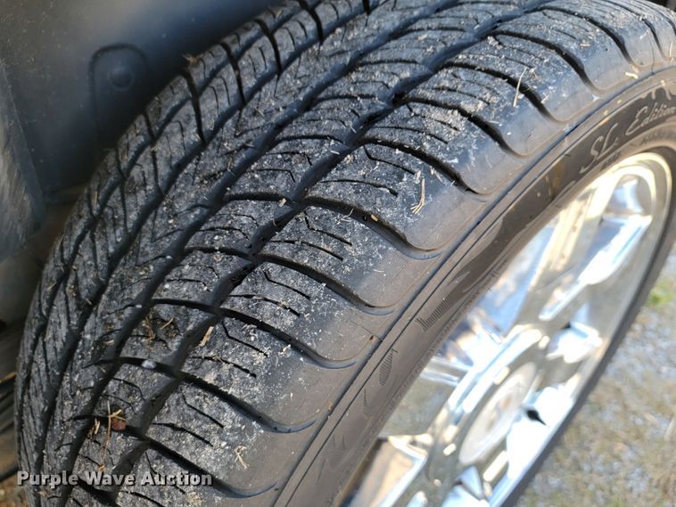 image for item JE9288 2010 Cadillac Escalade  SUV