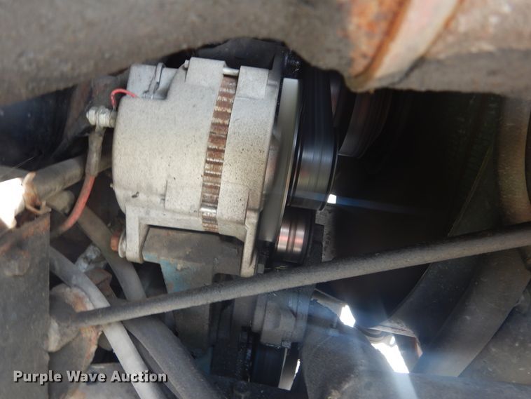 image for item JG9068 2003 International WorkStar 7400  Crew Cab dump truck