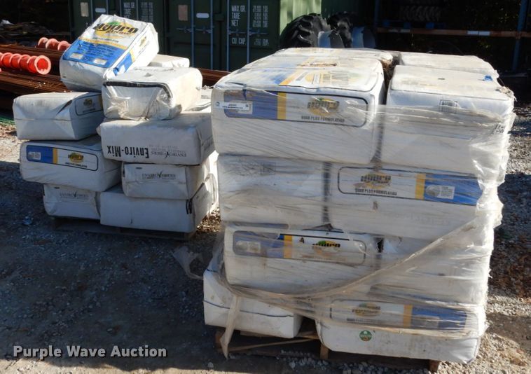 image for item JI9303 Approximately 35 bags of hydro straw