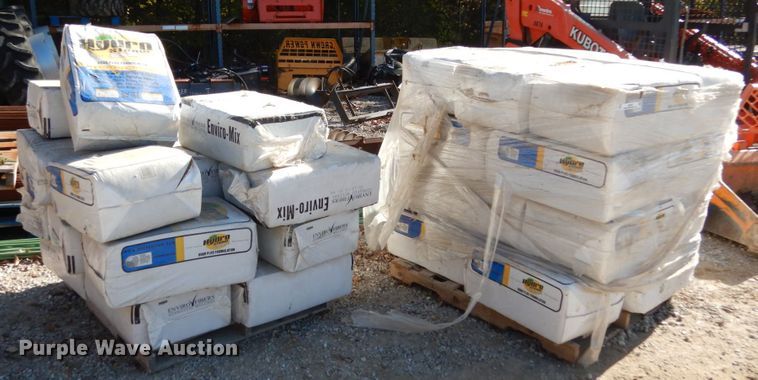 image for item JI9303 Approximately 35 bags of hydro straw