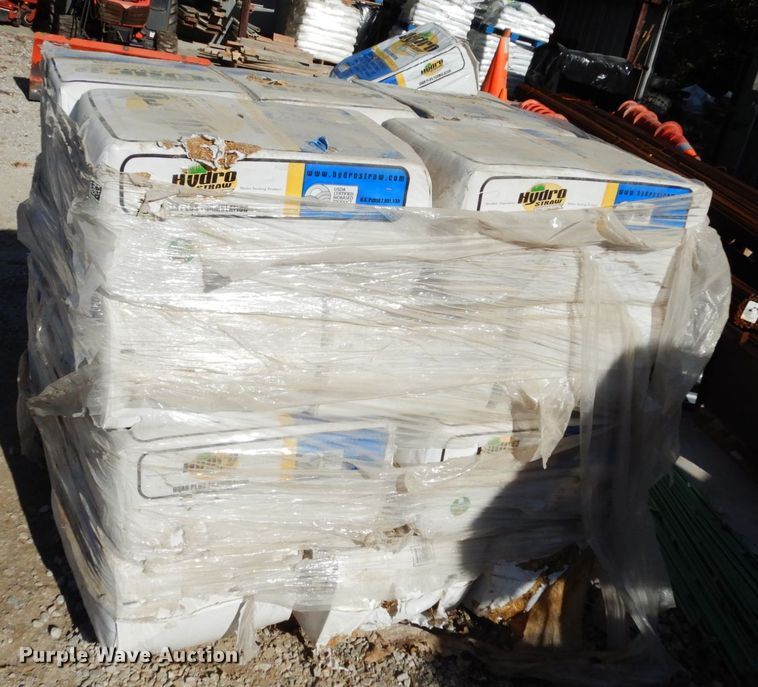 image for item JI9303 Approximately 35 bags of hydro straw