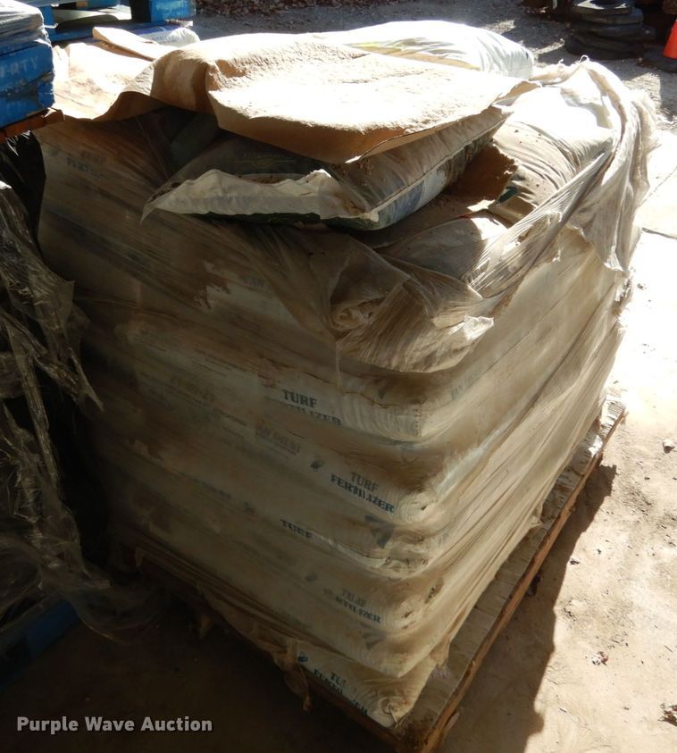 image for item JI9304 Approximately 35 bags of Van Diest turf fertilizer
