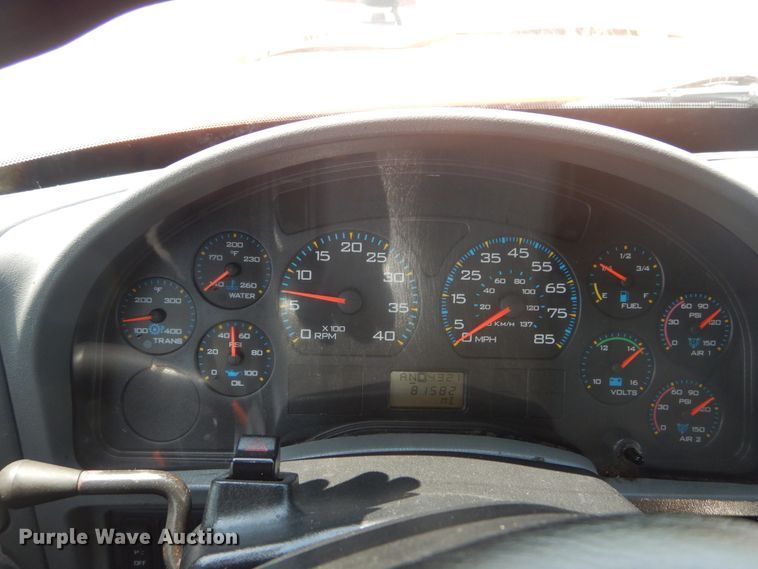 image for item JI9464 2007 International 7300  Crew Cab dump truck