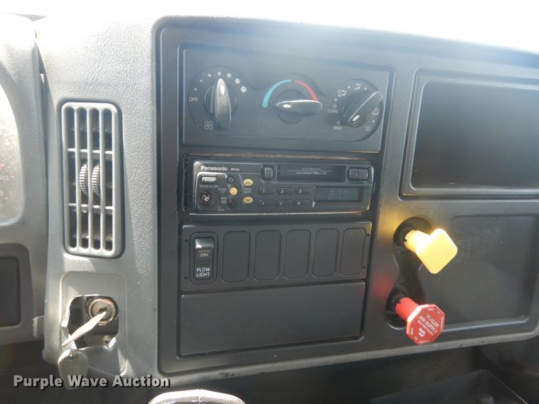 image for item JI9464 2007 International 7300  Crew Cab dump truck