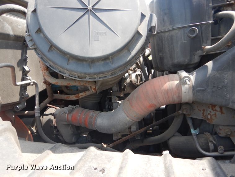 image for item JI9464 2007 International 7300  Crew Cab dump truck