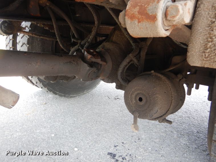 image for item JI9464 2007 International 7300  Crew Cab dump truck