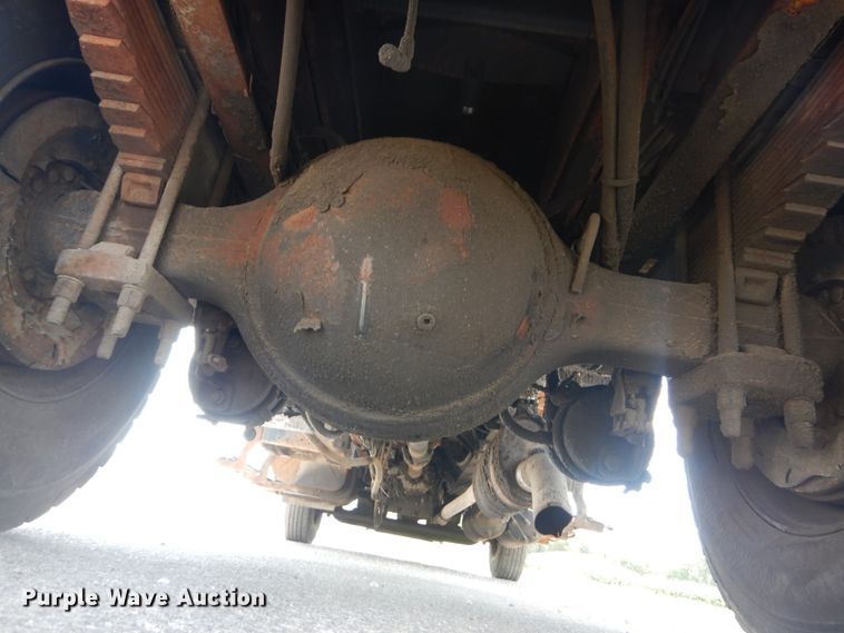 image for item JI9464 2007 International 7300  Crew Cab dump truck