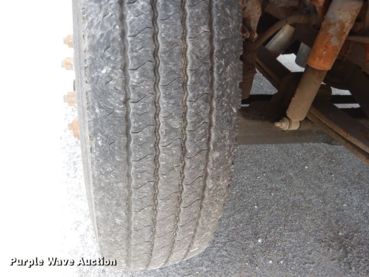 image for item JI9464 2007 International 7300  Crew Cab dump truck