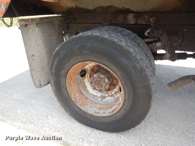 image for item JI9464 2007 International 7300  Crew Cab dump truck