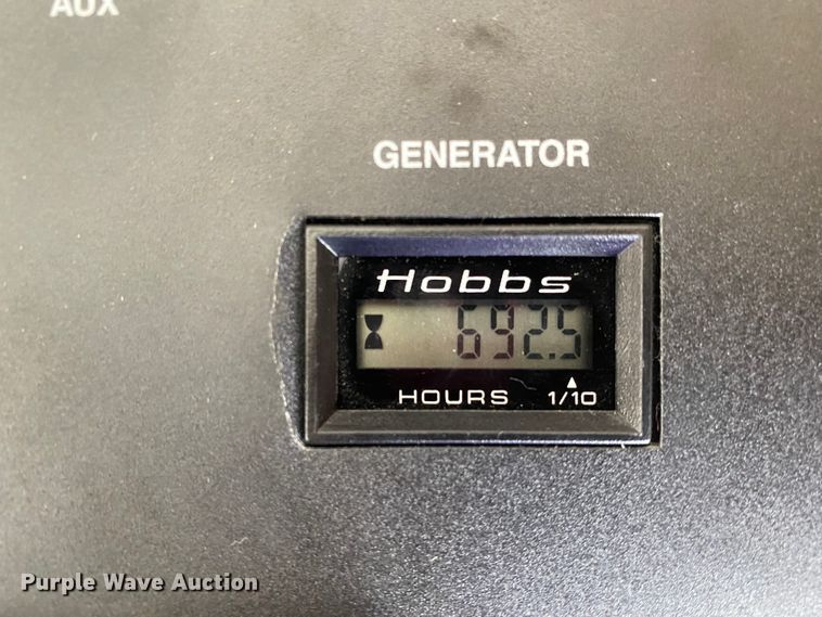 image for item JN9089 2003 Fleetwood Bounder  RV