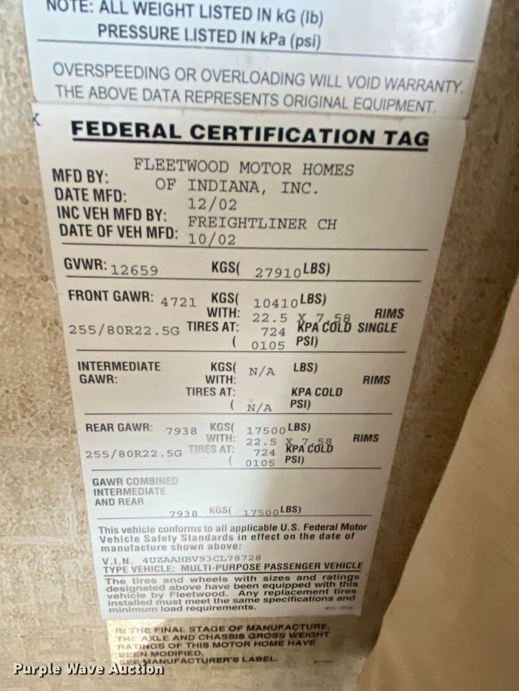 image for item JN9089 2003 Fleetwood Bounder  RV
