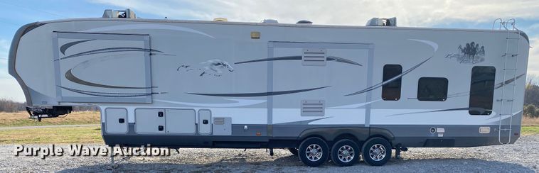 image for item JN9113 2012 Open Range 304RGR  camper