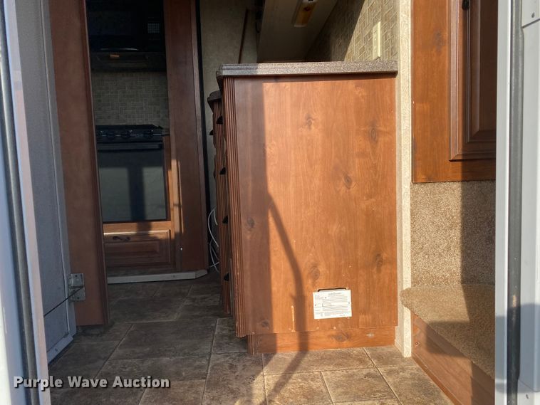 image for item JN9113 2012 Open Range 304RGR  camper