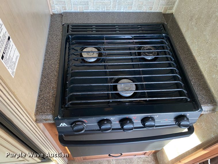 image for item JN9113 2012 Open Range 304RGR  camper