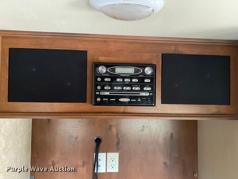 image for item JN9113 2012 Open Range 304RGR  camper