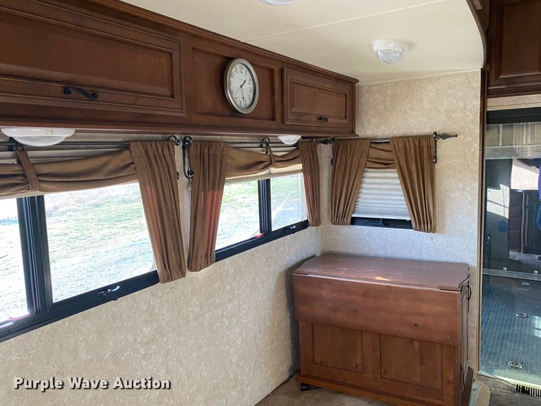 image for item JN9113 2012 Open Range 304RGR  camper