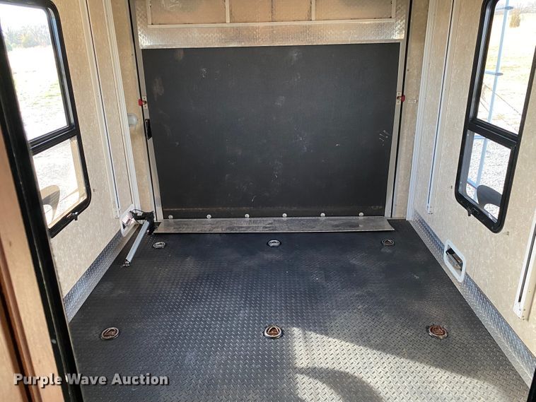 image for item JN9113 2012 Open Range 304RGR  camper