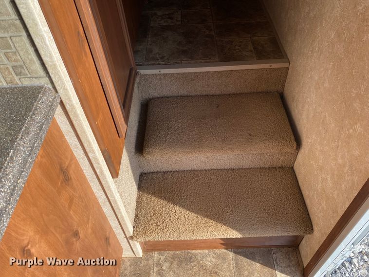 image for item JN9113 2012 Open Range 304RGR  camper