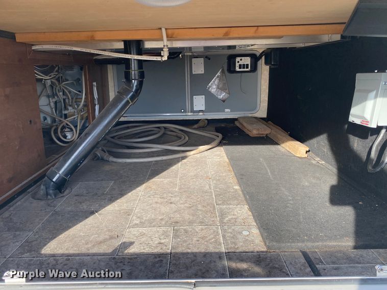 image for item JN9113 2012 Open Range 304RGR  camper