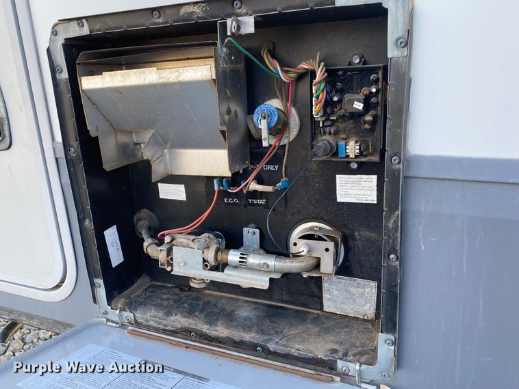 image for item JN9113 2012 Open Range 304RGR  camper