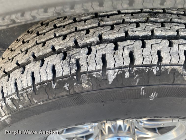 image for item JN9113 2012 Open Range 304RGR  camper