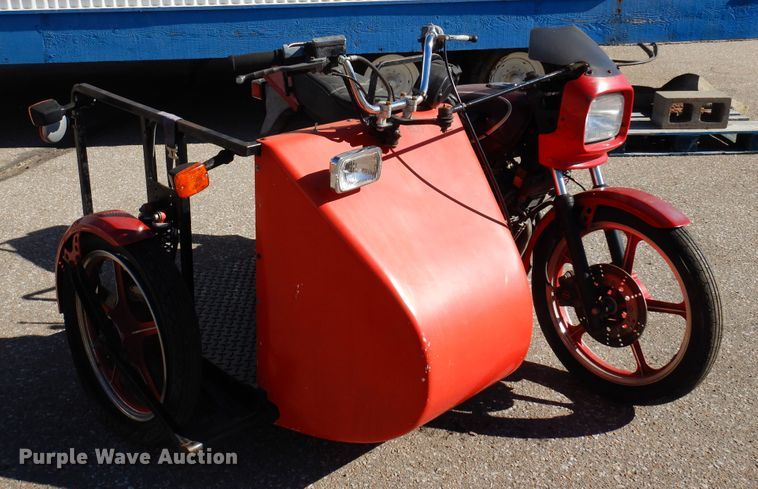 image for item JT9407 1982 Kawasaki 750  motorcycle