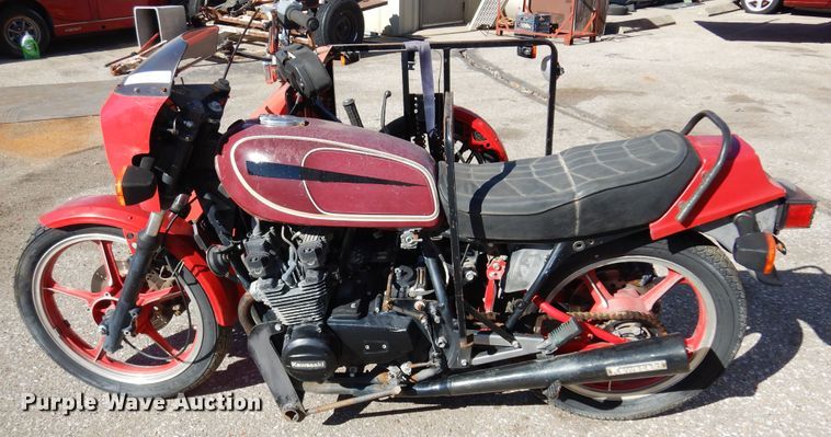 image for item JT9407 1982 Kawasaki 750  motorcycle