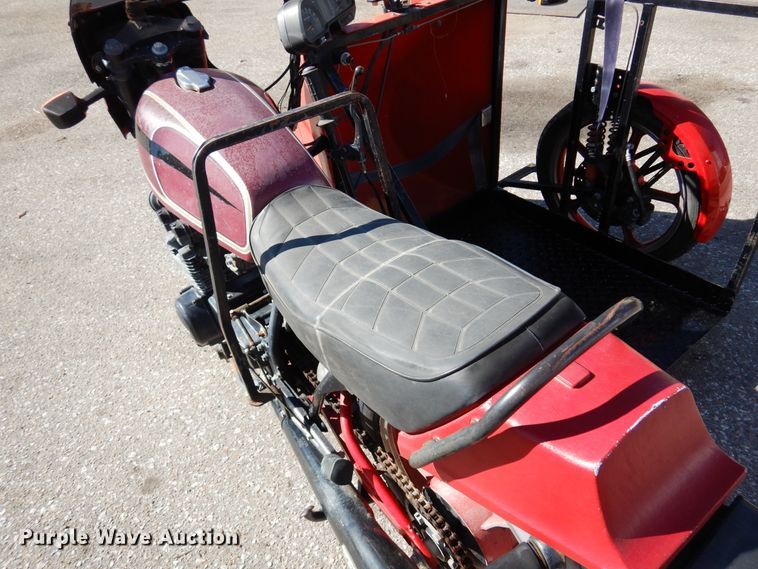 image for item JT9407 1982 Kawasaki 750  motorcycle