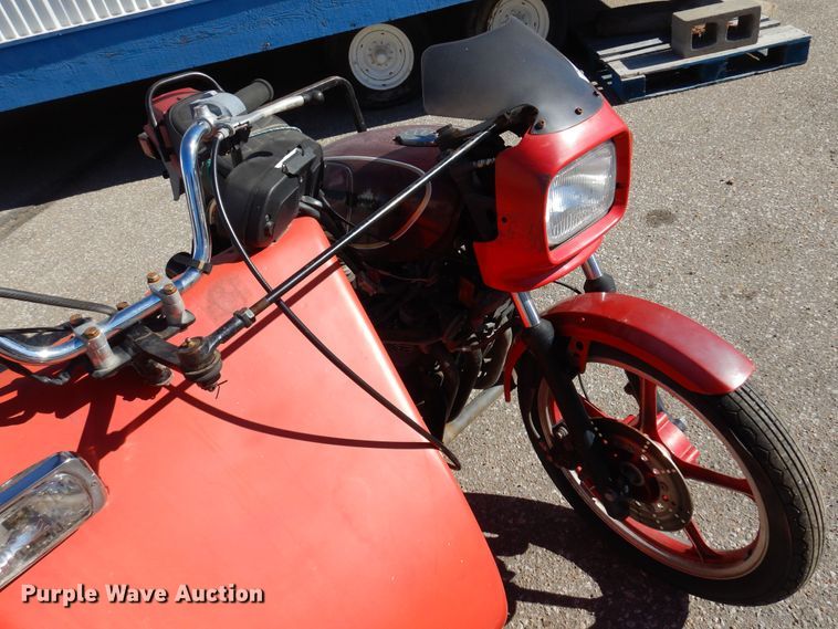 image for item JT9407 1982 Kawasaki 750  motorcycle