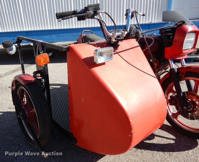 image for item JT9407 1982 Kawasaki 750  motorcycle