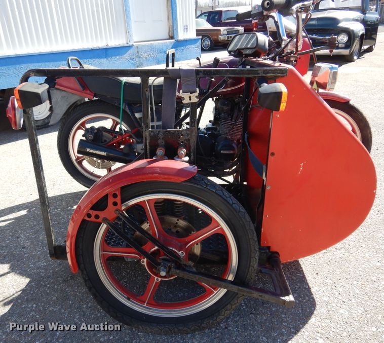 image for item JT9407 1982 Kawasaki 750  motorcycle