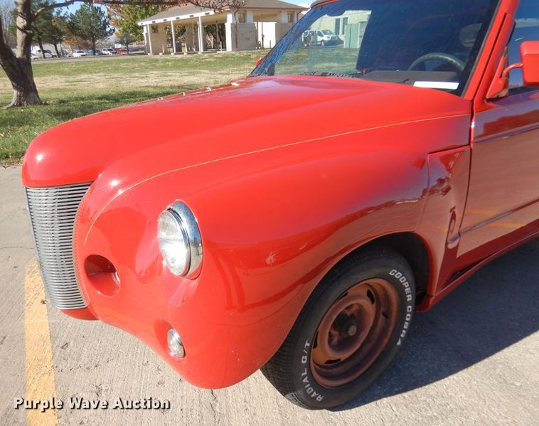 image for item JT9410 1991 Chevrolet S10 Blazer  with Caroselli Roadster body