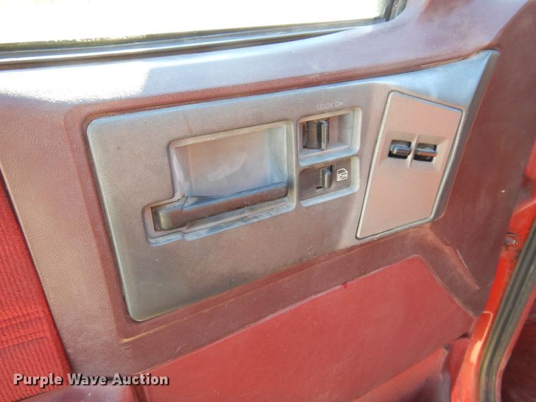 image for item JT9410 1991 Chevrolet S10 Blazer  with Caroselli Roadster body