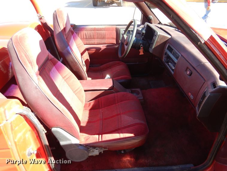 image for item JT9410 1991 Chevrolet S10 Blazer  with Caroselli Roadster body
