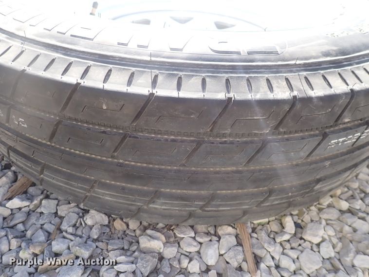 image for item JU9083 (4) ST235/80R16 tires