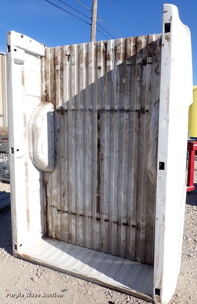 image for item JU9086 Pickup truck parts