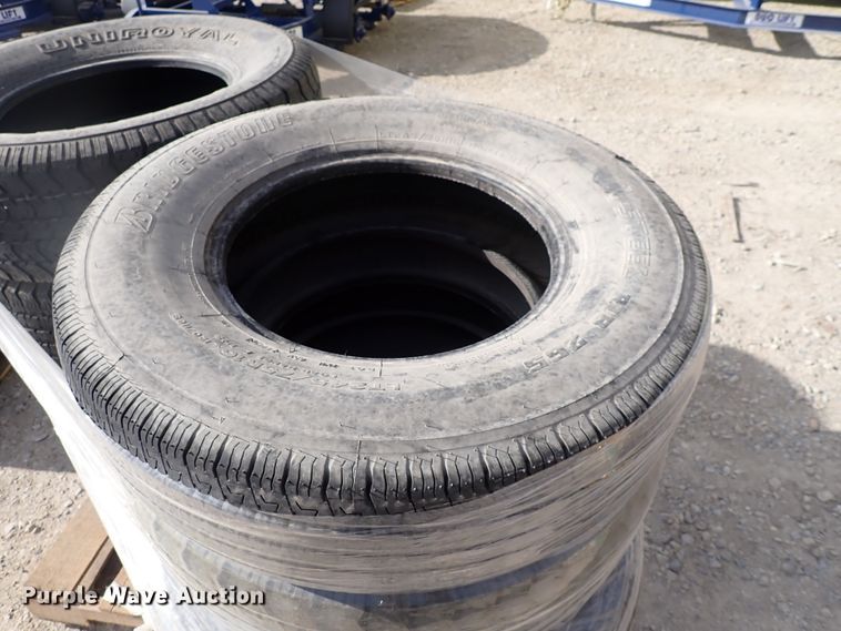 image for item JU9090 (17) tires