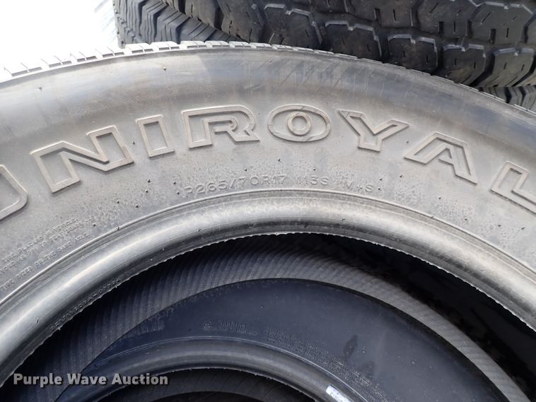 image for item JU9090 (17) tires