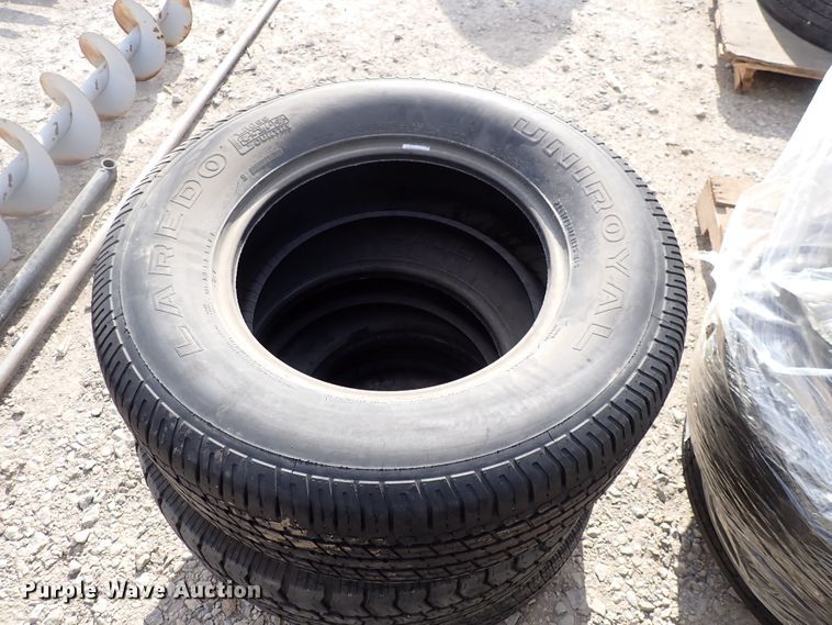 image for item JU9090 (17) tires